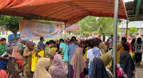 Alien Mus Salurkan 10 Ribu Paket Pangan Murah Bantu Warga Maluku Utara