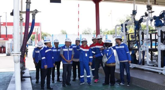 Turun Cek SPBU dan Pertamina Jambula, Wagub Sarbin Pastikan Stok BBM Aman