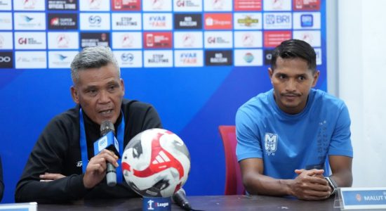 Kalah Menyakitkan di Kandang! Hendri Susilo Bongkar Kesalahan Fatal Pemain Malut United