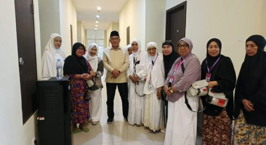 Wali Kota Tauhid Pastikan JCH Ternate Siap Berangkat dari Embarkasi Sudiang