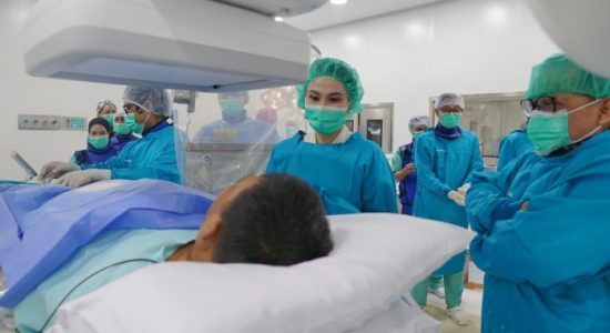 Gubernur Sherly Resmikan Gedung Jantung Terpadu RSUD CB, Langsung Tangani Pasien