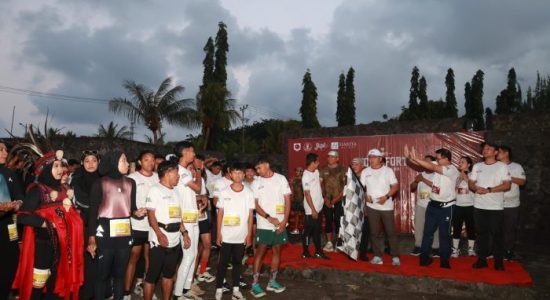 Kepala Daerah Ikut Berlari, Fort to Fort Run Semarakkan Rakernas JKPI di Ternate