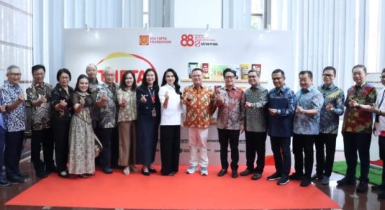 Gubernur Sherly Promosikan Produk Lokal Maluku Utara di Tjipta Foundation UMKM Fair