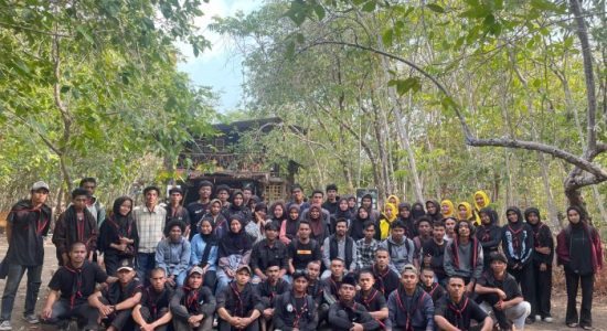 Tutup SPASIAL V, HMTPWK UNUTARA Gelar Bakti Sosial di Pulo Tareba