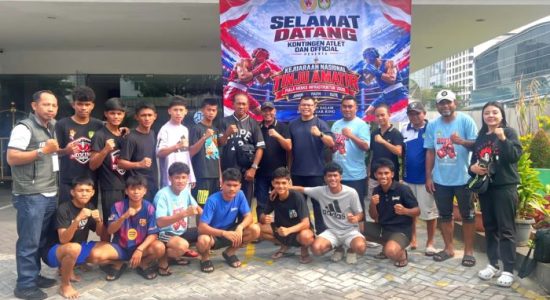 Nasri Abubakar Hadirkan Legenda Chris John, Siapkan Mental Juara Petinju Maluku Utara