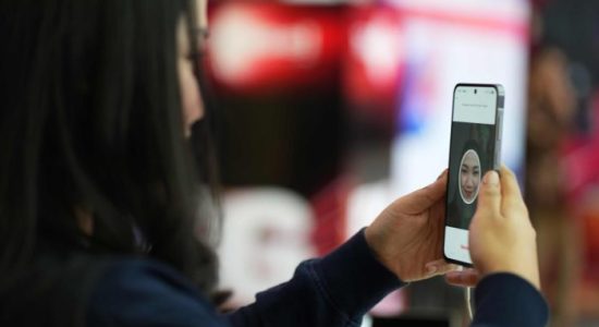 Telkomsel Terapkan Registrasi Biometrik Wajah Dukung Program SEMANTIK Komdigi