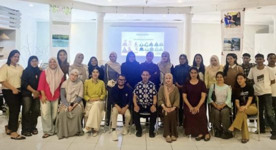 Bacarita Hoana Perempuan Kepulauan Jadi Ruang Kritik Kebijakan Pembangunan di Maluku Utara