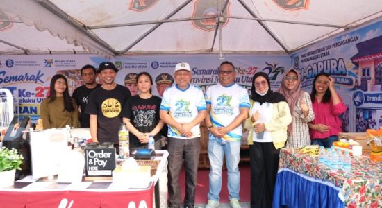 Laris Manis! 1,7 Ton Minyakita Terjual di Pasar Murah HUT ke-27 Maluku Utara