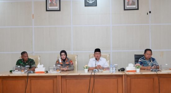Wali Kota Ternate Perintahkan Penertiban Parkir Pasar Higienis, OPD Diberi Deadline