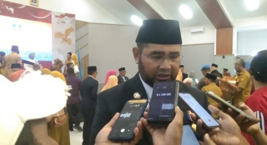 Bupati Bassam Instruksikan ASN Halmahera Selatan Ikuti Sholat Idul Fitri Bersama