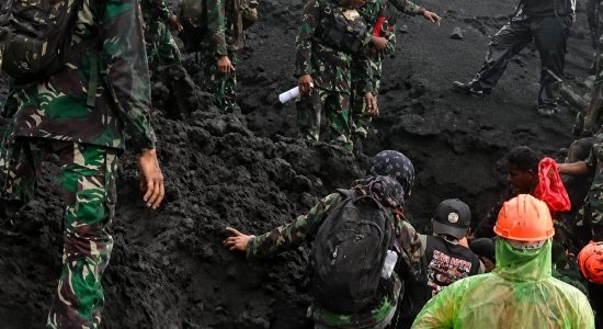 Dua Pendaki Asal Singapura Korban Erupsi Gunung Dukono Ditemukan Meninggal