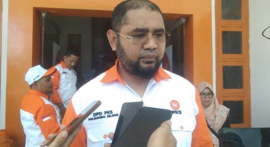 Lantik Puluhan Ketua DPC PKS, Bassam Siapkan Kader Hadapi Pemilu dan Pilkada