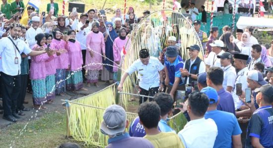 Resmikan Air Bersih di Moya, Wali Kota Ternate: Ini Bentuk Kemerdekaan Warga