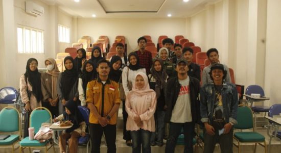 Pra-TEMU 2026, Rumah Literia dan DEMA IAIN Ternate Buka Kelas Menulis Puisi