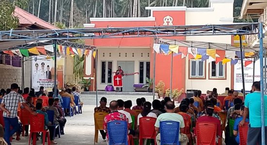 Rumah Dinas Pastori Filadelfia Bido Batang Dua Ternate Diresmikan