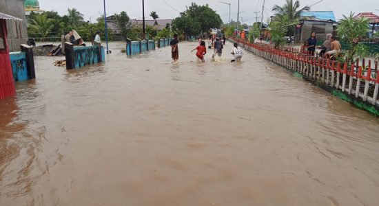 Banjir Bandang Rendam Puluhan Rumah di Sangowo Barat Morotai