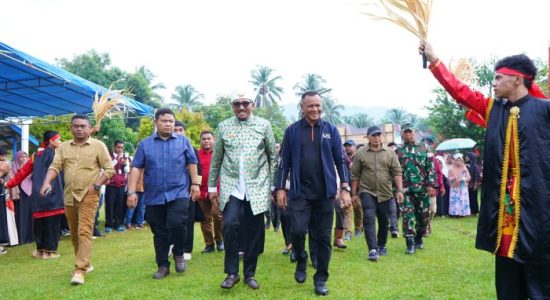 Wali Kota Tidore Buka Festival Sorame Gam di Paceda, Dorong Pelestarian Budaya