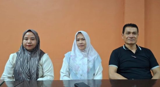 Gegara Kunjungan Pejabat, Bawang Merah Tertahan di Pelabuhan Ternate