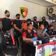 ‘Pancuri’ HP, Aksi Ayah Satu Anak Terekam CCTV