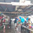 Gelombang Tinggi, Pasokan Ikan di Pasar Basanohi Berkurang