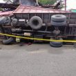 Truk di Ternate Terbalik Hantam Sepeda Motor dan Mobil