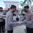 Bentuk Kampung Tangguh, 10 Personel Polres Ternate Terima Penghargaan