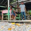 ‘Pesta Mabuk Obat Batuk’ di Lokasi Wisata dan Kompleks Perkuburan, Kepulauan Sula