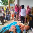 Dinkes Pulau Taliabu Gandeng Danrem 152 Babullah Bagikan Parcel Sehat
