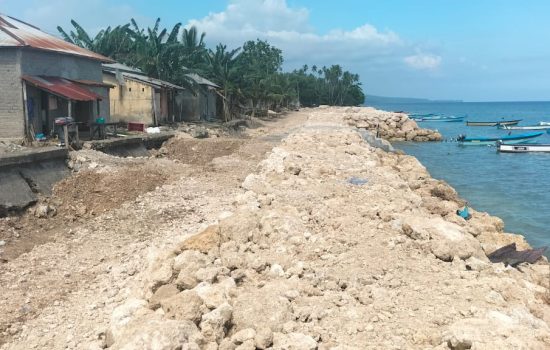 Progres Pembangunan Talud Penguat Tebing Morotai Capai 80 Persen