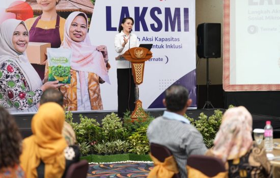 Kick-Off Program LAKSMI di Ternate, Gubernur Sherly Targetkan UMKM Perempuan Naik Kelas