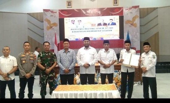 Stabilkan Ekonomi Jelang Idul Fitri, Pemkab Halmahera Selatan Gelar High Level Meeting