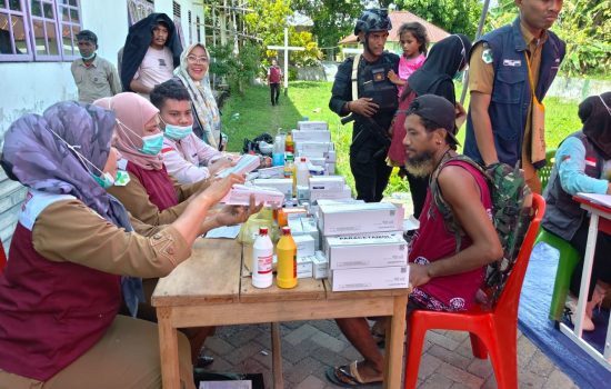 Pulihkan Warga, Dinkes Halmahera Tengah Buka Layanan Kesehatan di Sibenpopo