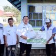 Sekda Ternate Serahkan Bantuan untuk Warga Terdampak Puting Beliung di Sulamadaha