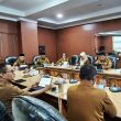 Wagub Sarbin Kejar Potensi PAD dari Alat Berat Perusahaan di Maluku Utara