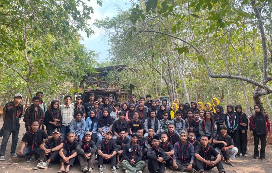 Tutup SPASIAL V, HMTPWK UNUTARA Gelar Bakti Sosial di Pulo Tareba