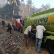 PUPR Maluku Utara Kerahkan Tangki Air Tangani Karhutla di Oba Utara